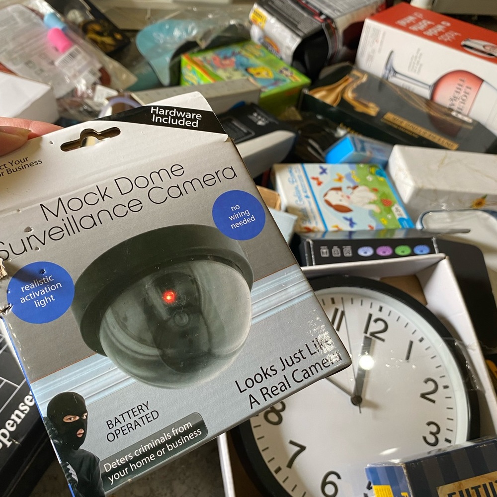 6 items Mystery Box OverStock Shelf Pull amazon Walmart gen merchandise new - Picture 10 of 14